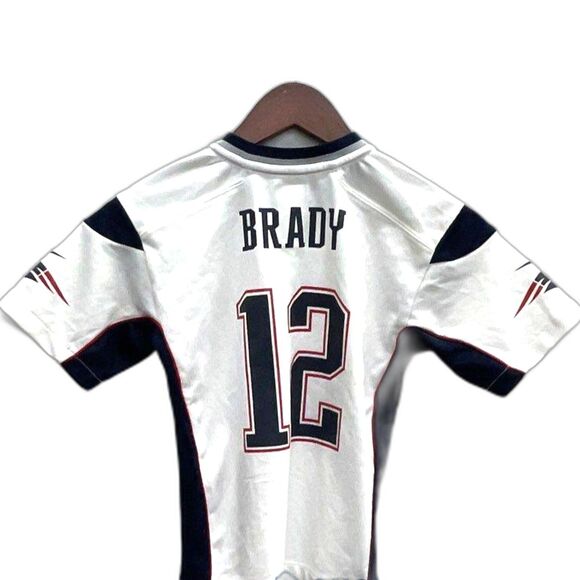 Nike New England Patriots Tom Brady Jersey - Youth Size Large - Picture 2 of 4
